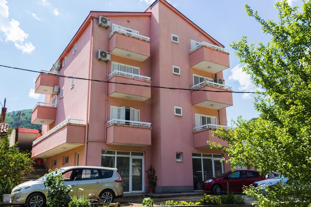 Dom Apartments Budva Bagian luar foto