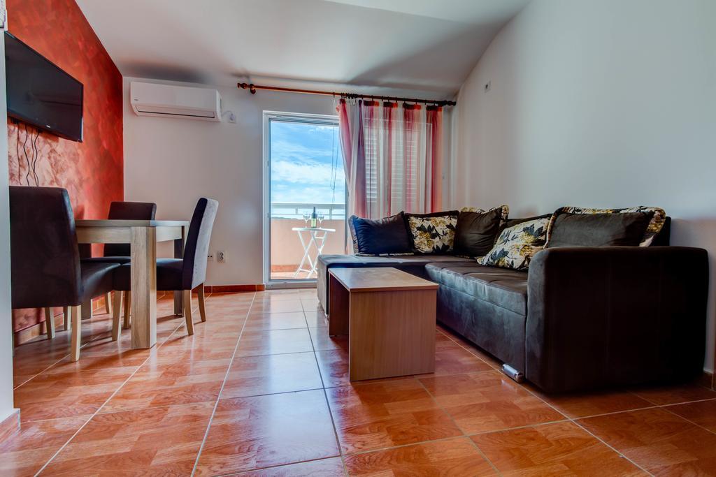 Dom Apartments Budva Bagian luar foto