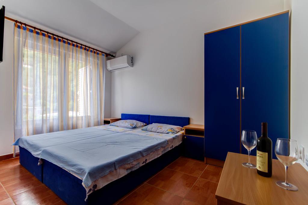Dom Apartments Budva Bagian luar foto