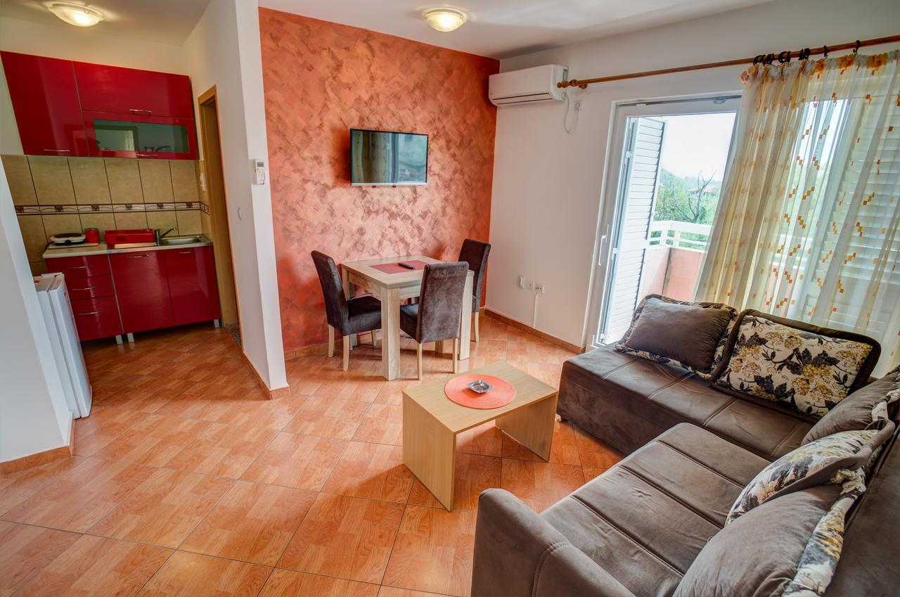 Dom Apartments Budva Bagian luar foto